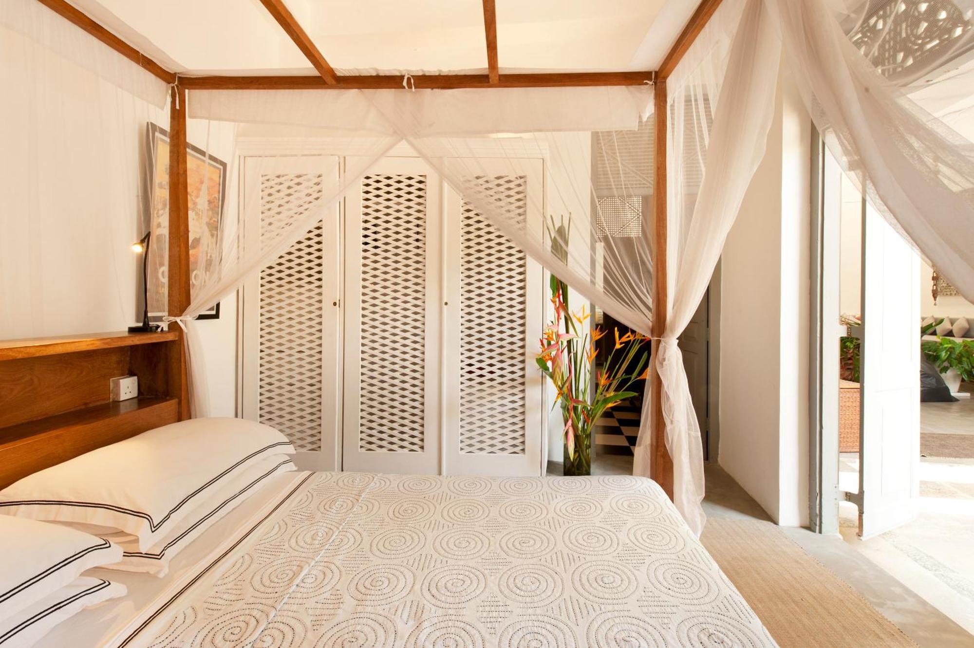 A 03 Bedroom Villa In Galle Fort With Roof Terrace & Pool Buitenkant foto