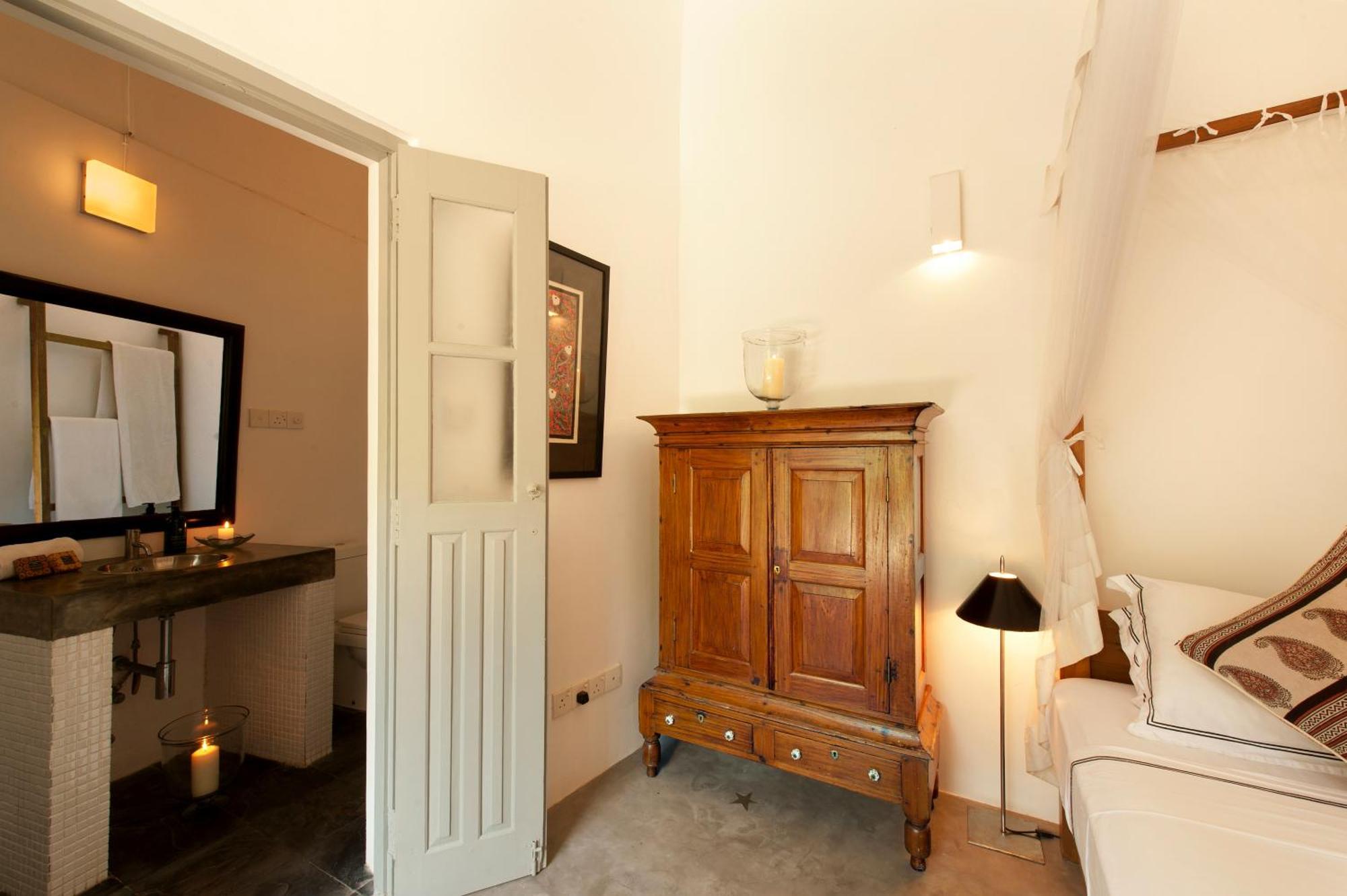 A 03 Bedroom Villa In Galle Fort With Roof Terrace & Pool Buitenkant foto